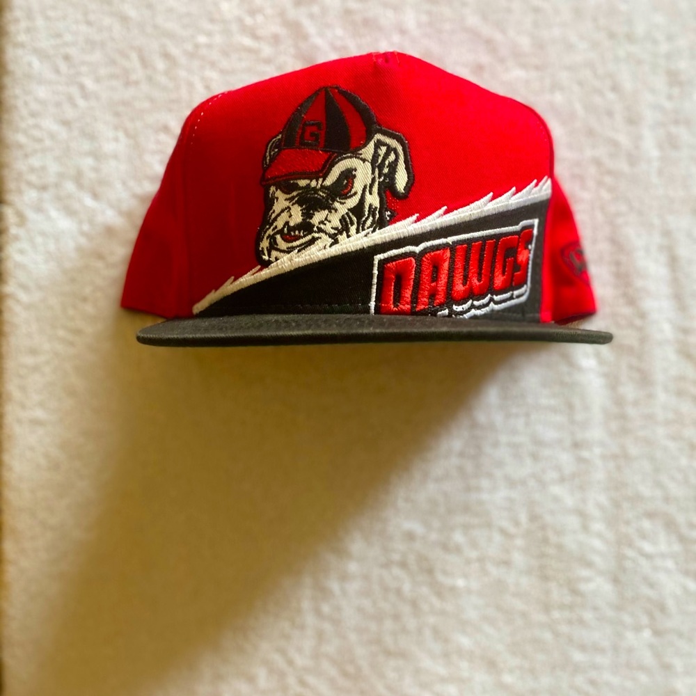 Official Georgia Bulldog Snapback Vintage Design
